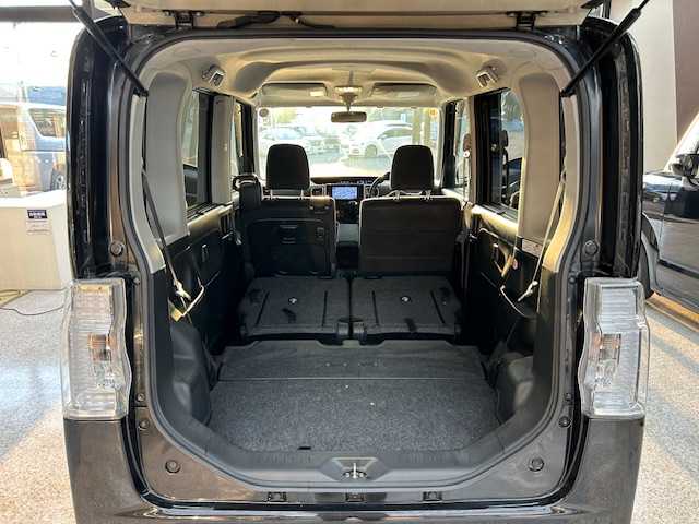 ダイハツ タント カスタム RS 高知県 2014(平26)年 7.5万km ブラックマイカメタリック (株)IDOMが運営する【じしゃロン高知店】の自社ローン専用車両になります。こちらは現金またはオートローンご利用時の価格です。自社ローンご希望の方は別途その旨お申付け下さい