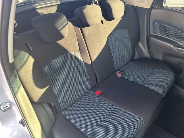 日産 ノート XVセレ +セーフ 沖縄県 2014(平26)年 5.2万km ブリリアントシルバー 純正オプションナビ　/フルセグＴＶ　/オーディオ（Ｂｌｕｅｔｏｏｔｈ、ＣＤ）　/バックカメラ　/スマートキー/プッシュスタート