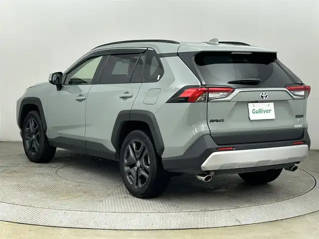 トヨタ ＲＡＶ４ ハイブリッド アドベンチャー 道央・札幌 2023(令5)年 2.4万km アーバンカーキ ・4WD/・ワンオーナー/・純正ナビ/・フルセグ/BT/applecarplay/androidauto/・全方位カメラ/・トヨタセーフティセンス/・アダプティブクルーズコントロール/・レーンキープアシスト/・ブラインドスポットモニター/・デジタルインナーミラー/・シートヒーター/・シートエアコン/・ステアヒーター/・ＥＴＣ2.0/・パワーシート/・ハーフレザー/・オートライト/・オートマチックハイビーム/・LEDヘッドライト/・スマートキー/・プッシュスタート