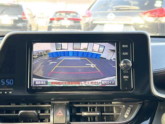 トヨタ Ｃ－ＨＲ G 山口県 2017(平29)年 9.4万km ブラックマイカ 純正SDナビ/フルセグテレビ/バックカメラ/Bluetooth/レーンキープアシスト/純正フロアマット/純正18インチAW/ETC/クルーズコントロール/オートマチックハイビーム/エンジンスタートボタン/スマートキー/スペアキー有