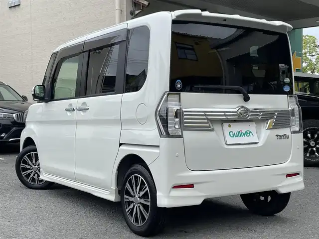 ダイハツ タント カスタム X トップED SAⅡ 和歌山県 2016(平28)年 11.7万km パールホワイトⅢ 社外メモリナビ/（AM/FM/DVD/CD/Bluetooth/フルセグTV/SD）/左パワースライドドア/右イージークローザードア/後席フリップダウンモニター/横滑り防止装置/衝突軽減軽減ブレーキ/ベンチシート/フォグランプ/ETC/オートライト/アイドリングストップ/プッシュスタート/純正フロアマット/純正アルミホイール/保証書/取扱説明書