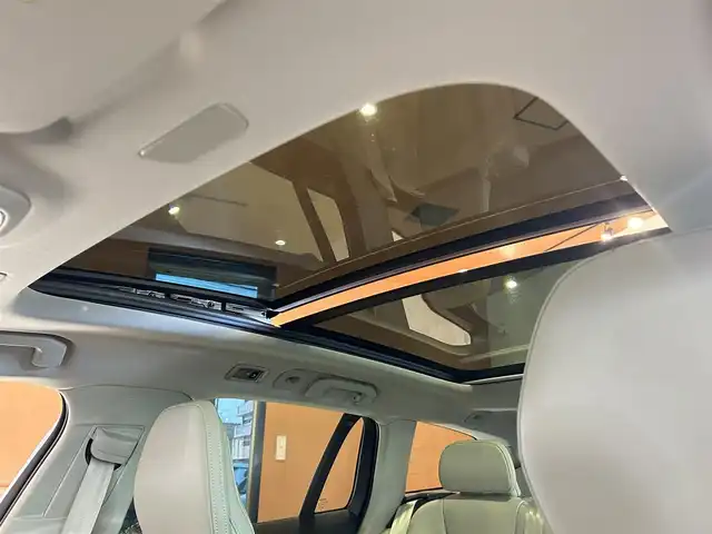 ボルボ Ｖ６０ クロスカントリー B5 AWD プロ 道央・札幌 2021(令3)年 1.7万km ベージュＭ メタリックペイント/電動パノラマガラスサンルーフ/クライメートパッケージ/　・ステアリングホイールヒーター/　・リアシートヒーター/　・ウォッシャー一体型フロントワイパー/harman/kardonサラウンド/インテリセーフ/純正HDDナビ/フルセグTV/USB/Bluetooth/360°カメラ/ワイヤレスチャージング/ナッパレザーシート/シートヒーター/シートベンチレーション/パワーテールゲート