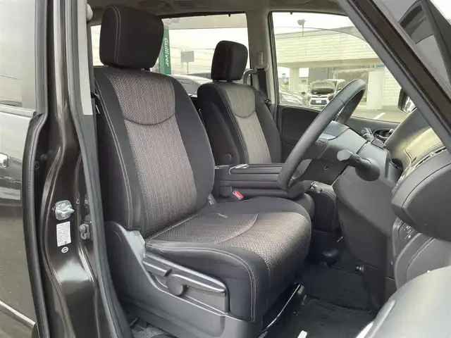 日産 セレナ ハイウェイスター Sハイブリッド 福岡県 2014(平26)年 6.9万km タイガーアイブラウン 純正7型SDナビ（フルセグ/CD）エマージェンシーブレーキ両側パワスラクルコンETCUSBポート純正LEDヘッドライト純正フロアマット純正16インチアルミホイールスマートキープッシュスタート