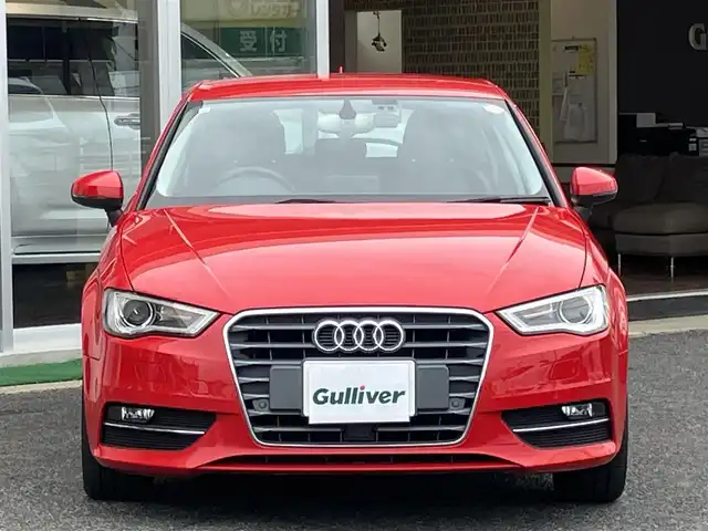 アウディ Ａ３ スポーツバック 1．4 TFSI 山口県 2015(平27)年 3.3万km ブリリアントレッド 純正ナビ＆フルセグTV/　　＆バックカメラ/アウディプレセンス/純正16インチアルミ/HIDオートライト/アダプティブ/　クルーズコントロール