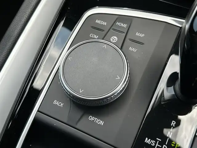 ＢＭＷ Ｚ４ sDrive20i Mスポーツ 茨城県 2021(令3)年 5万km サファイアブラックP イノベーションＰＫＧ　/・ＨＵＤ　/・アダプティブＬＥＤ/・ハイビームアシスタント/アンビエントライト　/茶革　/シートヒーター　/Ｍ付ＰＷシート　/ドライビングアシスト/・衝突軽減回避/被害軽減ブレーキ　/・ＡＣＣ　/・ＬＤＷ　/・ＬＣＷ　/・CTW/Ｂカメラ　/ＰＤＣ　/ナビ　/ＣａｒＰｌａｙ　/ＢＴ　/USB/ドラレコ/ETC2.0/パドルシフト/ワイヤレス充電/禁煙車