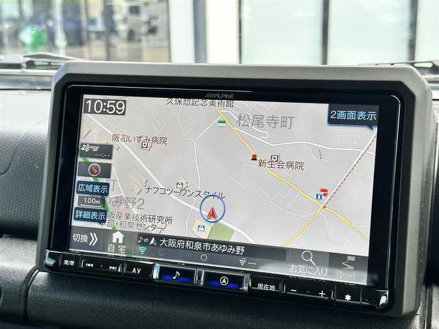 スズキ ジムニー シエラ JC 大阪府 2023(令5)年 1.8万km ピュアホワイトP 社外９インチナビ（アルパイン製）　/ビルトインＥＴＣ2.0　/バックカメラ　/前後ドライブレコーダー　/純正フロアマット　/クルーズコントロール　/シートヒーター　/純正１５インチアルミホイール　/デュアルセンサーブレーキサポート/HDMI接続/背面スペアタイヤ/LEDヘッドライト/ワンオーナー
