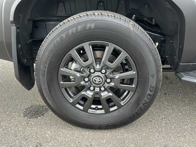 トヨタ ランドクルーザー ２５０ VX 秋田県 2024(令6)年 0.5万km プラチナホワイトパールマイカ ワンオーナー/純正ディスプレイオーディオ/全方位社外カメラ/BT/フルセグTV/ドライブレコーダー/電動リアゲート/サンルーフ/前後コーナーセンサー/純正18インチアルミ/４WD/ETC2.0