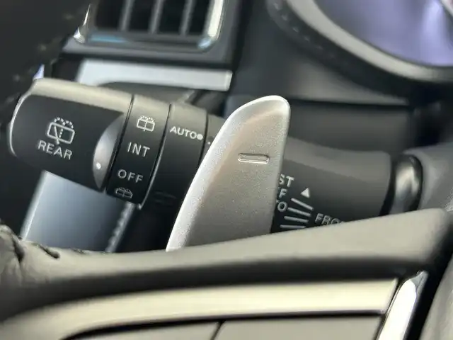 三菱 デリカＤ：５ シャモニー 大阪府 2025(令7)年 0.1千km ホワイトダイヤモンド 三菱e-Assist/　・衝突被害軽減ブレーキ　FCM/　・車線逸脱警報システム　LDW/　。レーダークルーズコントロール　ACC/　・オートマチックハイビーム　AHB/　。後側方車両検知警報システム　BSW/　・誤発進抑制機能/バックカメラ/両側パワースライドドア/パワーバックドア/LEDオートライト/フォグランプ/パドルシフト/ステアリングヒーター/革巻きステアリング/スマートキー/電子パーキング/ブレーキホールド/電動格納ウィンカーミラー