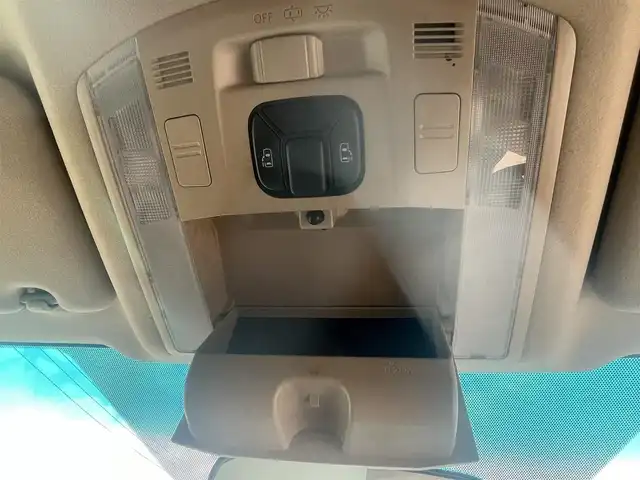 トヨタ アルファード 240X 岡山県 2014(平26)年 12万km ホワイトパールクリスタルシャイン (株)IDOMが運営する【じしゃロン岡山店】の自社ローン専用車両になります。こちらは現金またはオートローンご利用時の価格です。自社ローンご希望の方は別途その旨お申付け下さい/・純正ナビ/・両側パワースライドドア/・バックカメラ/・ＥＴＣ