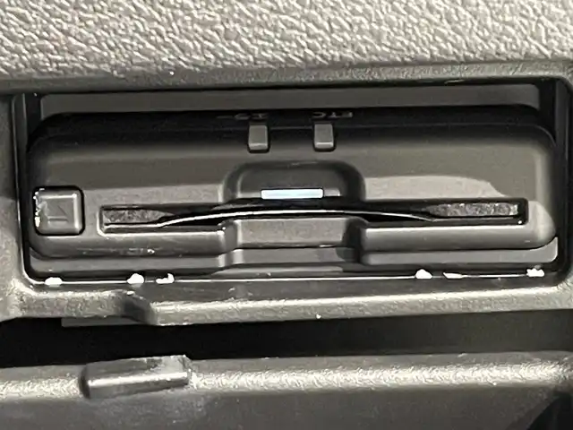 日産 セレナ e－パワー ハイウェイスター V 愛知県 2019(令1)年 5.4万km マルーンレッド 2トーン 純正10インチナビ/（Bluetooth/AM/FM/フルセグTV）/プロパイロット/衝突軽減ブレーキ/両側電動スライドドア/アラウンドビューモニター/LEDヘッドライト/ETC/ドライブレコーダー/コーナーセンサー/レーンキープアシスト/プッシュスタートボタン/スマートキー/純正16インチAW/後席サンシェード