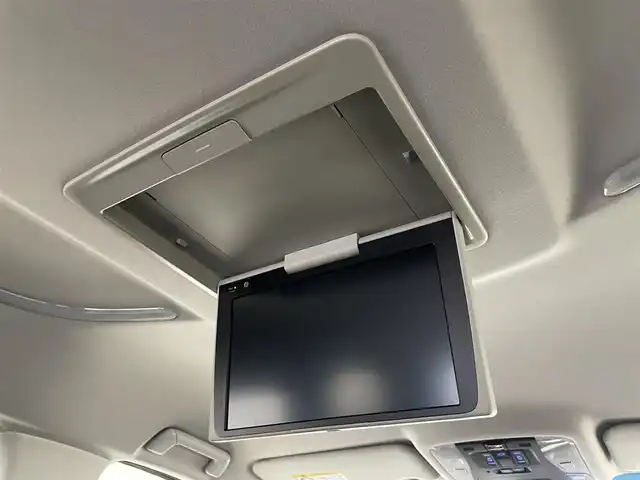 トヨタ アルファードハイブリット SR Cパッケージ 埼玉県 2022(令4)年 4.7万km スパークリングブラックパールクリスタルシャイン 純正ディスプレイオーディオ　フリップダウンモニター　バックカメラ　ＢＳＭ　ＤＶＤ再生　ビルトインＥＴＣ２．０　前後ドライブレコーダー　デジタルインナーミラー　ステアリングヒーター　ＡＣ１００Ｖ　地デジ