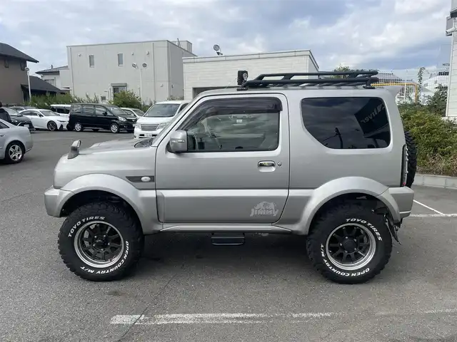 スズキ ジムニー シエラ ランドベンチャー 神奈川県 2015(平27)年 2.3万km シルバー