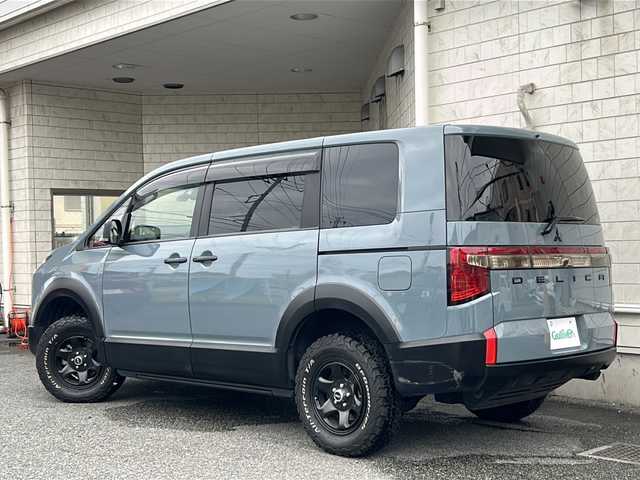 三菱 デリカＤ：５ G パワーパッケージ 神奈川県 2022(令4)年 3.4万km 黒／グレー ALPINE11インチナビ/(CD/DVD/SD/USB/HDMI/BT/フルセグTV)/アップルカープレイ/アンドロイドオート/全方位カメラ/両側パワースライドドア/オートステップ/衝突被害軽減ブレーキ/レーンキープアシスト/ブラインドスポットモニター/オートハイビーム/レーダークルーズコントロール/パドルシフト/アイドリングストップ/D席パワーシート/D/N席シートヒーター/ステアリングヒーター/ETC/前後ドライブレコーダー/パワーバックドア/フロアマット/ドアバイザー/ISOFIX/スペアキー×1