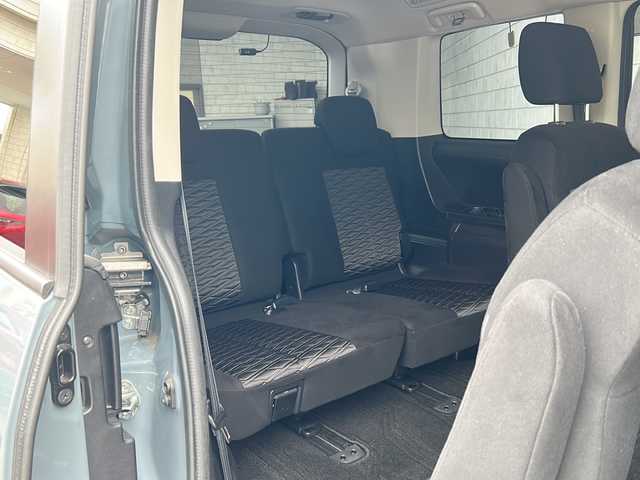 三菱 デリカＤ：５ G パワーパッケージ 神奈川県 2022(令4)年 3.4万km 黒／グレー ALPINE11インチナビ/(CD/DVD/SD/USB/HDMI/BT/フルセグTV)/アップルカープレイ/アンドロイドオート/全方位カメラ/両側パワースライドドア/オートステップ/衝突被害軽減ブレーキ/レーンキープアシスト/ブラインドスポットモニター/オートハイビーム/レーダークルーズコントロール/パドルシフト/アイドリングストップ/D席パワーシート/D/N席シートヒーター/ステアリングヒーター/ETC/前後ドライブレコーダー/パワーバックドア/フロアマット/ドアバイザー/ISOFIX/スペアキー×1