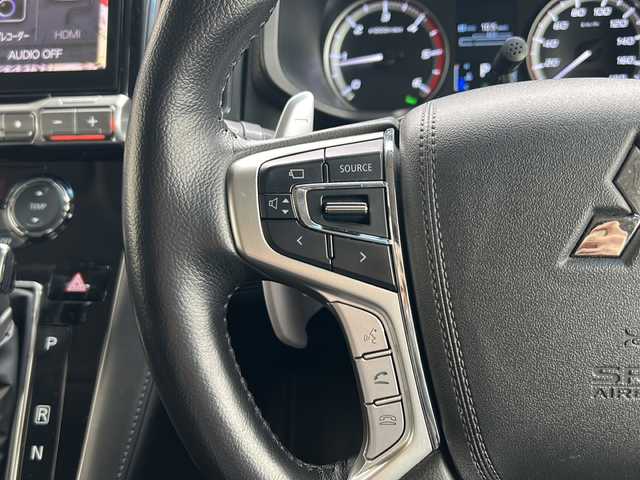 三菱 デリカＤ：５ G パワーパッケージ 神奈川県 2022(令4)年 3.4万km 黒／グレー ALPINE11インチナビ/(CD/DVD/SD/USB/HDMI/BT/フルセグTV)/アップルカープレイ/アンドロイドオート/全方位カメラ/両側パワースライドドア/オートステップ/衝突被害軽減ブレーキ/レーンキープアシスト/ブラインドスポットモニター/オートハイビーム/レーダークルーズコントロール/パドルシフト/アイドリングストップ/D席パワーシート/D/N席シートヒーター/ステアリングヒーター/ETC/前後ドライブレコーダー/パワーバックドア/フロアマット/ドアバイザー/ISOFIX/スペアキー×1