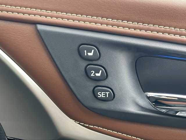 トヨタ ハリアー ハイブリッド プレミアム メタル&レザーP 秋田県 2019(平31)年 4.8万km ブラック ４WD/純正SDナビ(Bluetooth/CD/フルセグ)/バックカメラ/ETC2.0/寒冷地仕様/クルーズコントロール/車線逸脱警報/前席シートヒーター/前席エアシート/前後ドライブレコーダー/前席パワーシート/電動リアゲード/TRDAW/モデリスタエアロ/オートマチックハイビーム/カーテンエアバック/LEDヘッドライト/スマートキー/スペアキー