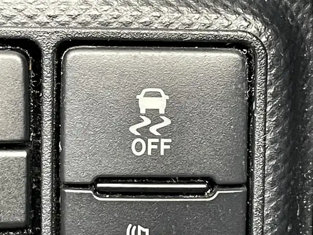 トヨタ アクア G GRスポーツ 兵庫県 2018(平30)年 4.6万km ホワイトパールクリスタルシャイン 純正9インチナビ/Bluetooth接続/フルセグ/バックカメラ/ETC/シートヒーター/ハーフレザーシート/LEDヘッドライト/オートハイビーム/衝突軽減ブレーキ/純正フロアマット/レーンキープアシスト/スマートキー