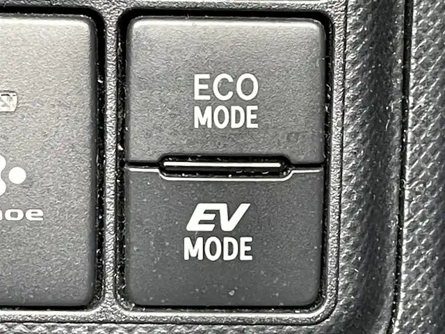 トヨタ アクア G GRスポーツ 兵庫県 2018(平30)年 4.6万km ホワイトパールクリスタルシャイン 純正9インチナビ/Bluetooth接続/フルセグ/バックカメラ/ETC/シートヒーター/ハーフレザーシート/LEDヘッドライト/オートハイビーム/衝突軽減ブレーキ/純正フロアマット/レーンキープアシスト/スマートキー