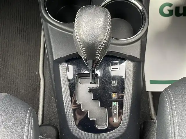 トヨタ アクア G GRスポーツ 兵庫県 2018(平30)年 4.6万km ホワイトパールクリスタルシャイン 純正9インチナビ/Bluetooth接続/フルセグ/バックカメラ/ETC/シートヒーター/ハーフレザーシート/LEDヘッドライト/オートハイビーム/衝突軽減ブレーキ/純正フロアマット/レーンキープアシスト/スマートキー