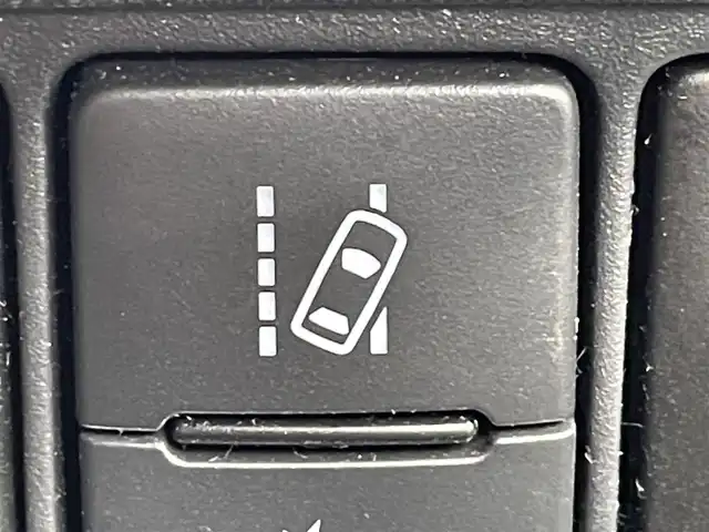 トヨタ アクア G GRスポーツ 兵庫県 2018(平30)年 4.6万km ホワイトパールクリスタルシャイン 純正9インチナビ/Bluetooth接続/フルセグ/バックカメラ/ETC/シートヒーター/ハーフレザーシート/LEDヘッドライト/オートハイビーム/衝突軽減ブレーキ/純正フロアマット/レーンキープアシスト/スマートキー