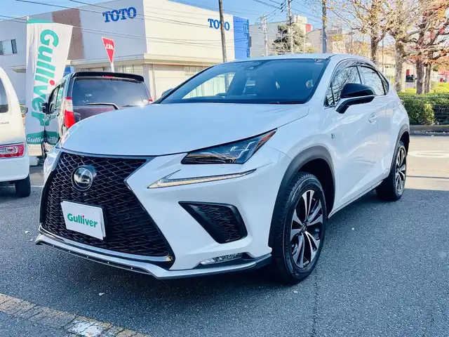 レクサス ＮＸ 300 Fスポーツ 神奈川県 2018(平30)年 7.9万km ホワイトノーヴァガラスフレーク ワンオーナー/純正ナビ/フルセグテレビ/三眼LEDヘッドライト/ブラインドモニター/クルーズコントロール/パワーバックドア/ETC