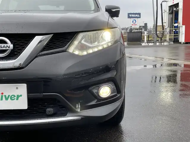 日産 エクストレイル 20X エマージェンシーブレーキ 佐賀県 2014(平26)年 12.3万km ダイヤモンドブラック 純正SDナビゲーション/・フルセグTV/CD/DVD/USB/Bluetooth/アラウンドビューモニター/前後ドライブレコーダー/ビルトインETC/デジタルインナーミラー/ミラーヒーター/合皮シート/DN席シートヒーター/ISOFIX対応/革巻きステアリング/ステアリングリモコン/純正17インチアルミホイール/純正LEDヘッドライト/純正フォグランプ/純正フロアマット/純正ドアバイザ―/新車保証書/取扱説明書/スペアキー１本/日産セーフティシールド/・クルーズコントロール/・エマージェンシーブレーキ/・レーンディパーチャーワーニング/・後側方車両検知警報/・ふらつき警報