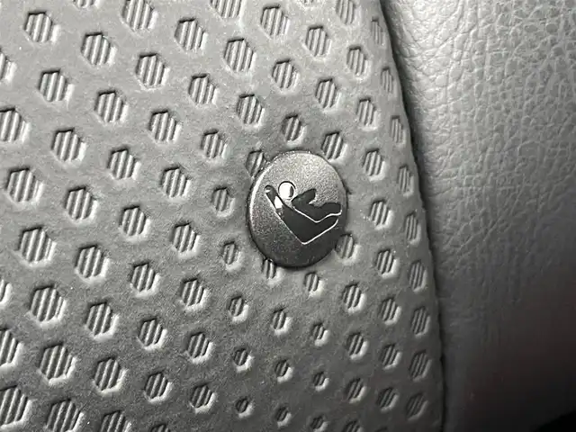 日産 エクストレイル 20X エマージェンシーブレーキ 佐賀県 2014(平26)年 12.3万km ダイヤモンドブラック 純正SDナビゲーション/・フルセグTV/CD/DVD/USB/Bluetooth/アラウンドビューモニター/前後ドライブレコーダー/ビルトインETC/デジタルインナーミラー/ミラーヒーター/合皮シート/DN席シートヒーター/ISOFIX対応/革巻きステアリング/ステアリングリモコン/純正17インチアルミホイール/純正LEDヘッドライト/純正フォグランプ/純正フロアマット/純正ドアバイザ―/新車保証書/取扱説明書/スペアキー１本/日産セーフティシールド/・クルーズコントロール/・エマージェンシーブレーキ/・レーンディパーチャーワーニング/・後側方車両検知警報/・ふらつき警報