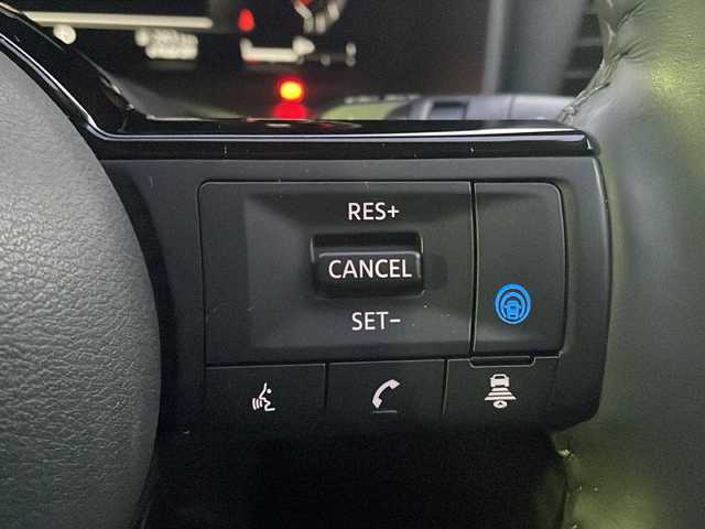 日産 エクストレイル X e－4ORCE エクストリーマーX 大阪府 2024(令6)年 1.3万km ステルスグレー/スーパーブラック ワンオーナー/純正12.3インチナビ/BTオーディオ/フルセグテレビ/ApplreCarPlay/AndoroidAuto/全方位カメラ/前席パワーシート/パワーバックドア/全席シートヒーター/ステアリングヒーター/デジタルインナーミラー/プロパイロット/電動パーキングブレーキ/オートホールド/LEDヘッドライト/純正18インチAW/ルーフレール/スペアキー