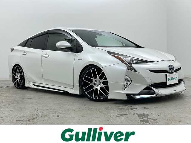 トヨタ プリウス S ツーリングセレクション 宮城県 2016(平28)年 7.5万km ホワイトパールクリスタルシャイン 禁煙車/モデリスタエアロ（F.S.R）/トヨタセーフティーセンス/・プリクラッシュセーフティーシステム/・レーダークルーズコントロール/・レーンディバ―チャーアラート/・レーントレーシングアシスト/・オートマチックハイビーム/前席シートヒーター/純正7インチＳＤナビ/（BT.AM.FM.CD.DVD.SD）/バックカメラ/フルセグテレビ/ビルトインETC/革巻きステアリング/ステアリングスイッチ/プッシュスタートスマートキー/合皮シート/純正フロアマット/純正ドアバイザー/LEDヘッドライト/LEDフォグランプ/社外19インチアルミホイール/ダウンサス/アイドリングストップ/横滑り防止機能