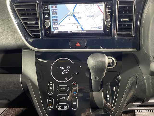 日産 デイズ ルークス ハイウェイスターX Gパッケージ 福岡県 2018(平30)年 3.8万km スパークリングレッド/ブラック ・前後コーナーセンサー/・アラウンドビューモニター/・Bカメラ/・サーキュレーター/・LEDヘッドライト/・両側パワースライドドア/・リアロールサンシェード/・純正フロアマット/・オートマチックハイビーム/・衝突軽減ブレーキシステム/・アイドリングストップ