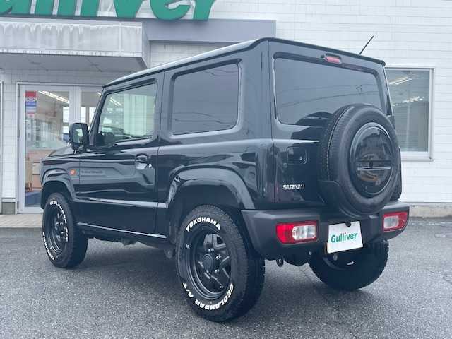 スズキ ジムニー XL 三重県 2023(令5)年 0.4万km ブルーイッシュブラックパール3 セーフティサポート/・デュアルセンサーブレーキサポート/・車線逸脱警報機能/・ふらつき警報機能/・先行車発進お知らせ機能/・標識認識機能/・ハイビームアシスト/1オーナー/4WD/ターボ/アイドリングストップ/社外ナビゲーション/【CD/DVD】/バックカメラ/D/N席シートヒーター/オートライト/背面タイヤ/プッシュスタート/スマートキー/スペアキー/純正フロアマット