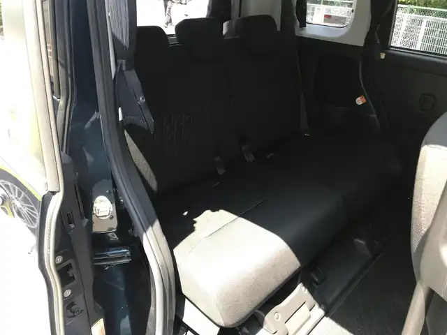 トヨタ ルーミー カスタムG－T 栃木県 2018(平30)年 8.5万km レーザーブルークリスタルシャイン 株)IDOMが運営する【じしゃロン小山店】の自社ローン専用車両になります。こちらは現金またはオートローンご利用時の価格です。自社ローンご希望の方は別途その旨お申付け下さい//禁煙車/純正フルセグナビ/（CD/DVD/Blu-ray/AM/FMラジオ）/(Bluetooth)/スマートキー/バックカメラ/両側パワースライドドア/プリクラッシュブレーキ/車線逸脱警報/クルーズコントロール/ドライブレコーダー/ＥＴＣ/アイドリングストップ/コーナーセンサー/エンジンスターター/ステアリングリモコン/後部席サンシェード/電動格納ドアミラー/パワーウインドウ/防眩ミラー/オートライト