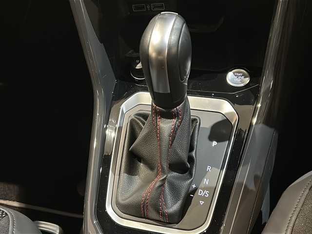 フォルクスワーゲン Ｔ－ロック TDI スポーツ 新潟県 2020(令2)年 1.4万km ラベンナブルーメタリック VWオールインセーフティ/・アダプティブクルーズコントロール/・レーンキープアシスト/・ハイビームアシスト/・パークディスタンスコントロール/・プリクラッシュブレーキシステム/・ブラインドスポットディテクション/・リヤトラフィックアラート/・プロアクティブ・オーキュパント・プロテクション/純正インフォテイメントシステム（ナビ/TV/DVD/BT)/リヤビューカメラ/デジタルメータークラスター/ポストコリジョンブレーキシステム/純正18インチAW/純正フロアマット/LEDヘッドライト＆フォグランプ/オートホールド/インテリアアンビエントライト/2.0ETC