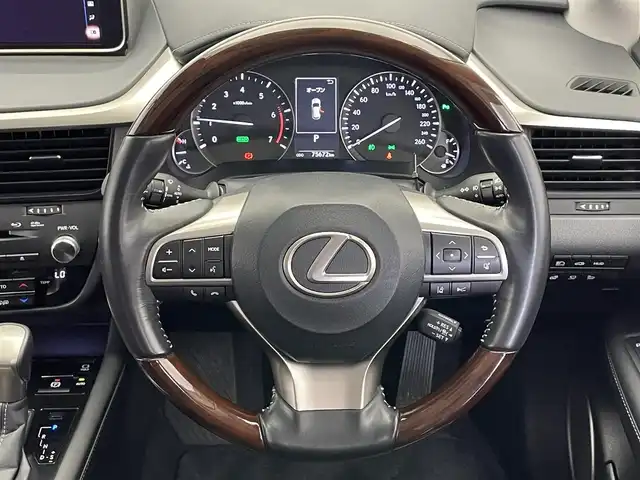 レクサス ＲＸ 450h バージョンL 愛知県 2017(平29)年 7.6万km ブラック 純正ナビ　フルセグＴＶ　Ｂｌｕｅｔｏｏｔｈ　黒革　シートヒーター　シートベンチレーション　パワーバックドア　純正ドラレコ　三眼ＬＥＤ　衝突軽減装置　追従クルコン　純正ドラレコ　ＨＵＤ　ＢＳＭ　電動パーキング　ETC2.0　AC100V電源　ステアリングヒーター　パワーシート　禁煙車