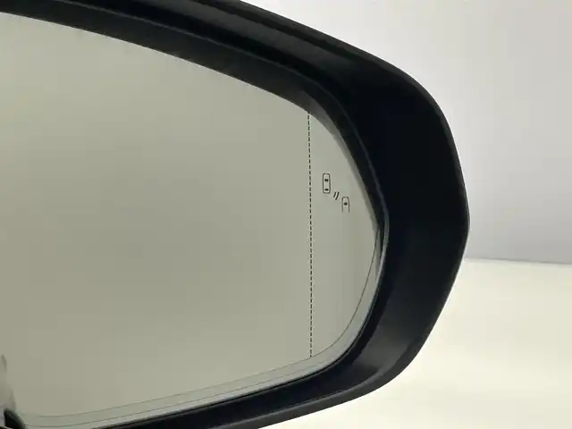 レクサス ＲＸ 450h バージョンL 愛知県 2017(平29)年 7.6万km ブラック 純正ナビ　フルセグＴＶ　Ｂｌｕｅｔｏｏｔｈ　黒革　シートヒーター　シートベンチレーション　パワーバックドア　純正ドラレコ　三眼ＬＥＤ　衝突軽減装置　追従クルコン　純正ドラレコ　ＨＵＤ　ＢＳＭ　電動パーキング　ETC2.0　AC100V電源　ステアリングヒーター　パワーシート　禁煙車