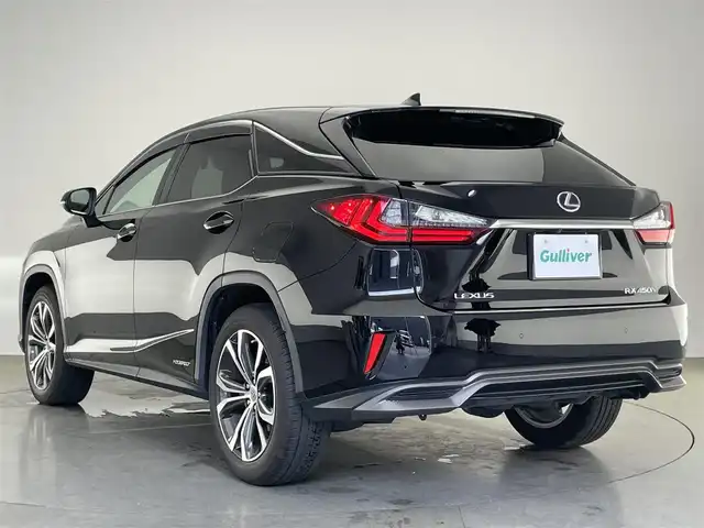レクサス ＲＸ 450h バージョンL 愛知県 2017(平29)年 7.6万km ブラック 純正ナビ　フルセグＴＶ　Ｂｌｕｅｔｏｏｔｈ　黒革　シートヒーター　シートベンチレーション　パワーバックドア　純正ドラレコ　三眼ＬＥＤ　衝突軽減装置　追従クルコン　純正ドラレコ　ＨＵＤ　ＢＳＭ　電動パーキング　ETC2.0　AC100V電源　ステアリングヒーター　パワーシート　禁煙車