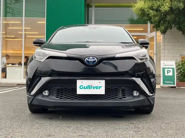 トヨタ Ｃ－ＨＲ G 静岡県 2018(平30)年 3.2万km ブラックマイカ エンジンスタートボタン/パワーウィンドウ/パワーステアリング/アイドリングストップ/スマートキー/スペアキー/オートエアコン/クルーズコントロール/純正ETC/バックカメラ/7インチメモリナビ（CD.DVD.BT.フルセグ）/ドライブレコーダー/フロアマット/D席N席シートヒーター/純正18インチアルミホイール/ABS/横滑り防止装置/コーナーセンサー前後/レーンキープアシスト/オートライト/W+サイドエアバック/衝突軽減システム/カーテンエアバック
