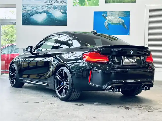 ＢＭＷ Ｍ２ 大阪府 2018(平30)年 5.8万km 黒 黒革/パワーシート/シートヒーター/Dシートメモリ/純正ナビ/TV/バックカメラ/純正19インチAW/LEDヘッドライト/クリアランスソナー/ETC/ドラレコ/レーダー探知機/クルコン/パドルシフト