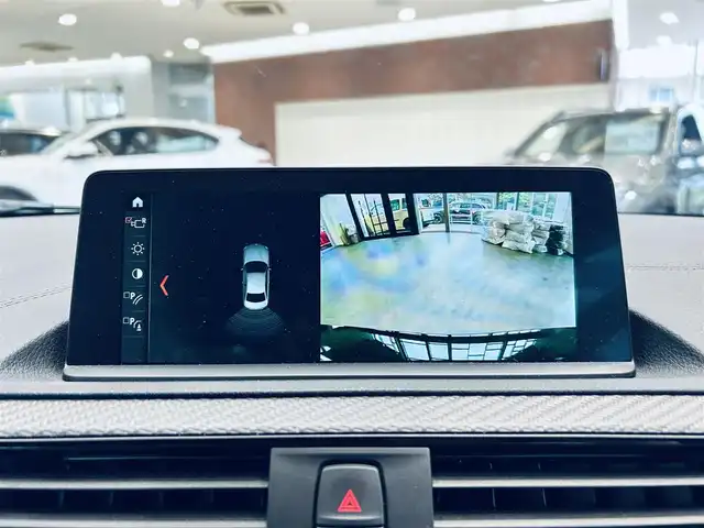 ＢＭＷ Ｍ２ 大阪府 2018(平30)年 5.8万km 黒 黒革/パワーシート/シートヒーター/Dシートメモリ/純正ナビ/TV/バックカメラ/純正19インチAW/LEDヘッドライト/クリアランスソナー/ETC/ドラレコ/レーダー探知機/クルコン/パドルシフト