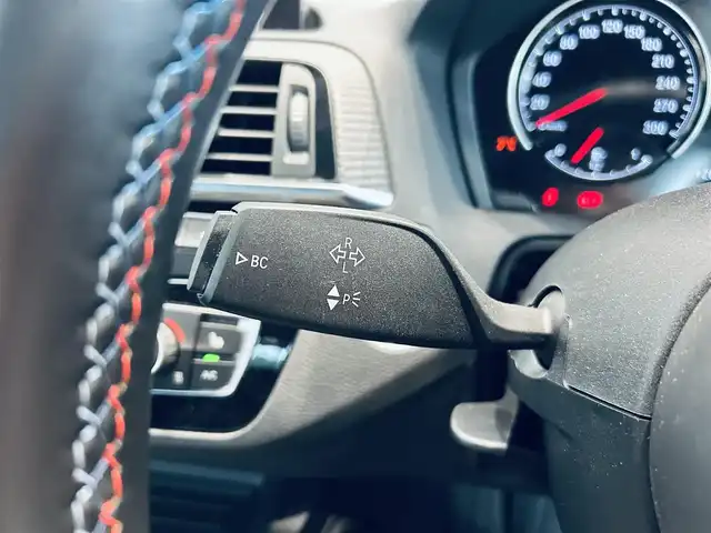 ＢＭＷ Ｍ２ 大阪府 2018(平30)年 5.8万km 黒 黒革/パワーシート/シートヒーター/Dシートメモリ/純正ナビ/TV/バックカメラ/純正19インチAW/LEDヘッドライト/クリアランスソナー/ETC/ドラレコ/レーダー探知機/クルコン/パドルシフト