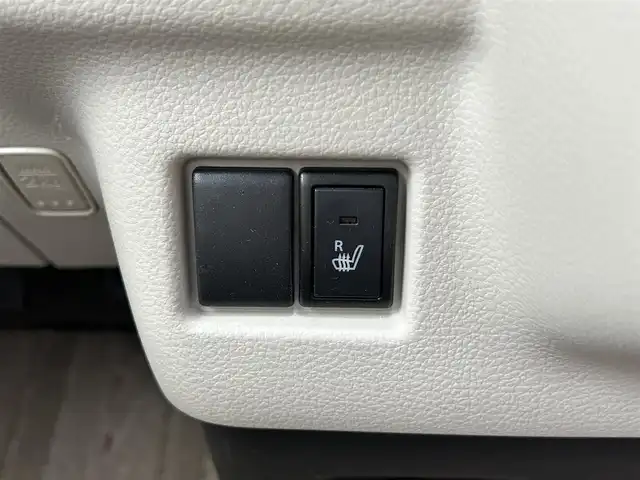 スズキ スペーシア HYBRID X 福島県 2019(令1)年 2.2万km チアフルピンクメタリック/ホワイト2トーンルーフ ワンオーナー/両側パワースライドドア/純正ディーラーOPナビ・フルセグTV/DVD/CD/USB/SD/Bluetooth/純正14インチアルミホイール/セーフティサポート（予防安全技術）/・デュアルセンサーブレーキサポート/・車線逸脱警報機能/・先行車発進お知らせ機能/・後退時ブレーキサポート/・リアパーキングセンサー/・誤発進抑制機能/・ふらつき警報機能/・ハイビームアシスト/・後方誤発信抑制機能/LEDライト/ルーフレール/右前シートヒーター/スマートキー2個/プッシュスタート/新車時保証書/取扱説明書/ナビ取扱説明書