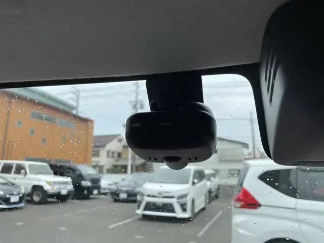 スズキ スペーシア HYBRID X 福島県 2019(令1)年 2.2万km チアフルピンクメタリック/ホワイト2トーンルーフ ワンオーナー/両側パワースライドドア/純正ディーラーOPナビ・フルセグTV/DVD/CD/USB/SD/Bluetooth/純正14インチアルミホイール/セーフティサポート（予防安全技術）/・デュアルセンサーブレーキサポート/・車線逸脱警報機能/・先行車発進お知らせ機能/・後退時ブレーキサポート/・リアパーキングセンサー/・誤発進抑制機能/・ふらつき警報機能/・ハイビームアシスト/・後方誤発信抑制機能/LEDライト/ルーフレール/右前シートヒーター/スマートキー2個/プッシュスタート/新車時保証書/取扱説明書/ナビ取扱説明書