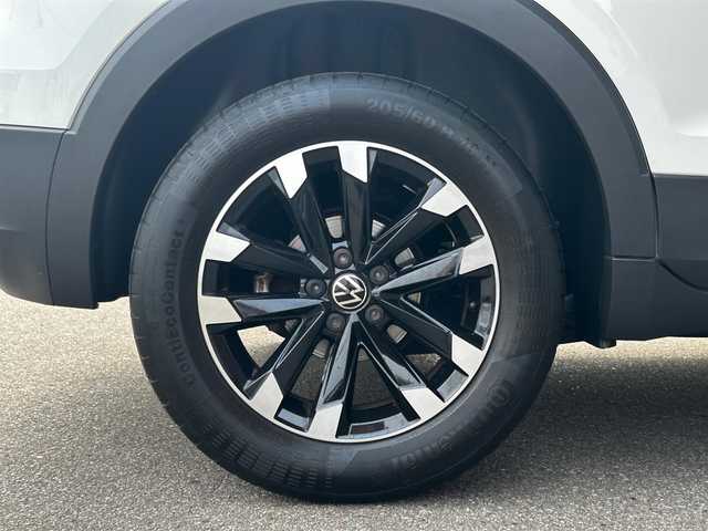 フォルクスワーゲン ＶＷ Ｔ－クロス TSI アクティブ 富山県 2022(令4)年 4.6万km 白 Discover pro パッケージ/純正ナビ/メモリナビ/フルセグテレビ/Bluetooth接続/AM/FMラジオ/App-conect/バックカメラ/ACC/LEDヘッドライト/プッシュスタート/ETC2.0/アイドリングストップ