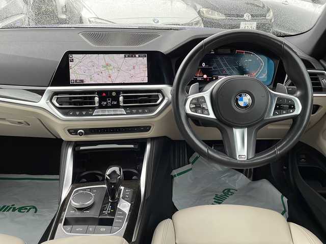 ＢＭＷ ＢＭＷ ４２０ｉ カブリオレ Mスポーツ 東京都 2021(令3)年 2.7万km 青Ｍ 車体色　C31　ポルティマオ・ブルー/新車時保証書　取扱説明書/インテリジェントセーフティー/ACC（アクティブ・クルーズ・コントロール）/レーン・チェンジ・ウォーニング＆レーン・チェンジ・アシスト/パーキング・アシスト/純正ナビ/フルセグTV/USB/BT/AppleCarplay/360度カメラ　ETC/フロントパワーシート【運転席メモリー付】/レザーシート/シートヒーター/LEDヘッドライト/オートライト/スマートキー×２/純正19インチアルミ