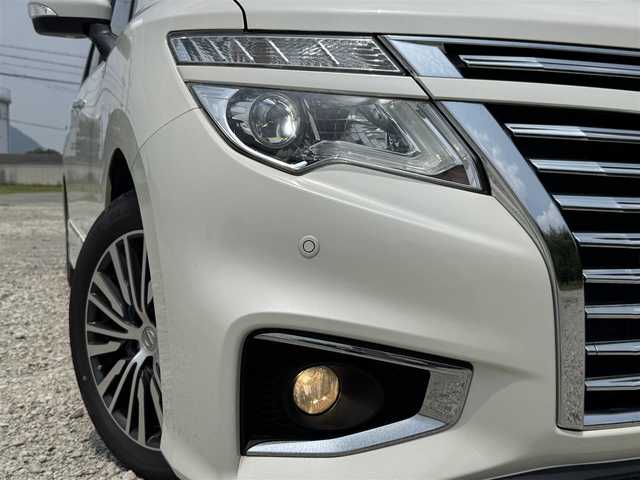 日産 エルグランド 250ハイウェイスターS 兵庫県 2020(令2)年 4.4万km ブリリアントホワイトパール 社外ナビ/10インチフリップダウンモニター/Bluetooth接続可/DVD再生可/フルセグTV/ビルトインETC/サンルーフ/両側パワースライドドア/黒ハーフレザーシート/インテリジェントクルコン/LEDヘッドライト/フォグランプ