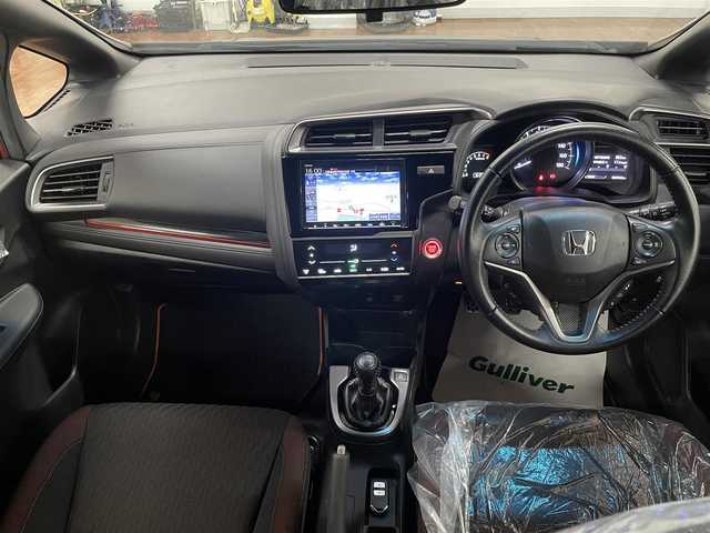 ホンダ フィット RS ホンダセンシング 道央・札幌 2018(平30)年 8.5万km サンセットオレンジⅡ 6MT/純正8型ナビ/フルセグTV/CD/DVD/BT/SD/USB/バックカメラ/寒冷地仕様/衝突軽減ブレーキ/レーンキープアシスト/横滑り防止/レーダークルーズコントロール/ワイパーデアイサー/プッシュスタート/スマートキー/純正ドラレコ/ビルトインETC/LEDヘッドライト/フォグランプ/ステアリングスイッチ/オートライト/ミラーヒーター/純正フロアマット/純正ドアバイザー/保証書/取扱説明書