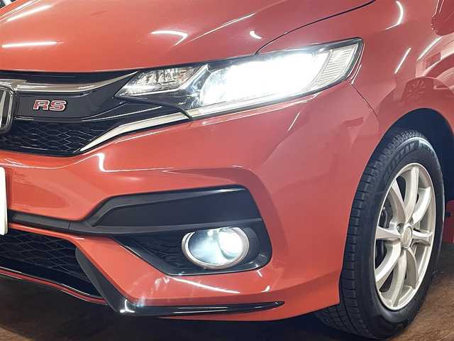 ホンダ フィット RS ホンダセンシング 道央・札幌 2018(平30)年 8.5万km サンセットオレンジⅡ 6MT/純正8型ナビ/フルセグTV/CD/DVD/BT/SD/USB/バックカメラ/寒冷地仕様/衝突軽減ブレーキ/レーンキープアシスト/横滑り防止/レーダークルーズコントロール/ワイパーデアイサー/プッシュスタート/スマートキー/純正ドラレコ/ビルトインETC/LEDヘッドライト/フォグランプ/ステアリングスイッチ/オートライト/ミラーヒーター/純正フロアマット/純正ドアバイザー/保証書/取扱説明書