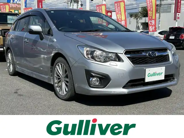 スバル インプレッサ スポーツ 2．0i－S アイサイト 群馬県 2012(平24)年 5.9万km アイスシルバーメタリック 4WD/ワンオーナー/純正SDナビ/CD・DVD・SD/Bluetooth・フルセグTV/バックカメラ/ビルトインETC/パドルシフト/クルーズコントロール/横滑り防止装置/レーンキープアシスト/衝突軽減ブレーキ/ヘッドライトウォッシャー/純正アルミホイール/純正フロアマット/取説・保証書/スマートキー×2