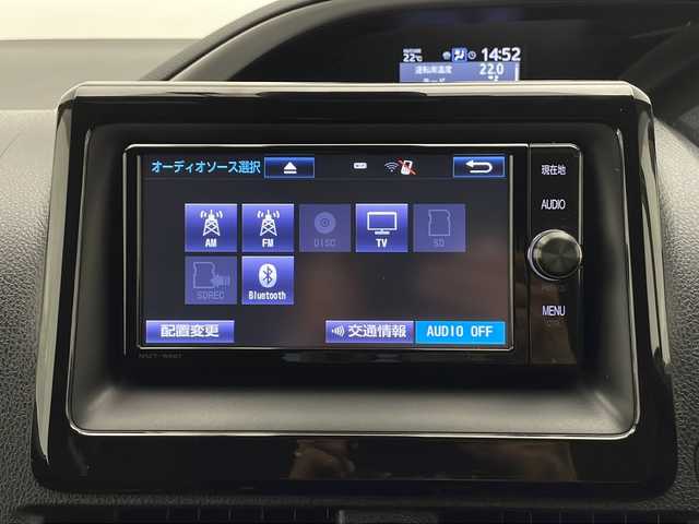 トヨタ ヴォクシー ZS 煌 長野県 2018(平30)年 4.9万km ホワイトパールクリスタルシャイン 純正ナビ　NSZT-W66T/（フルセグ/Bluetooth/CD)/バックカメラ/ビルトインETC/前方ドラレコ/衝突軽減ブレーキ/車線逸脱防止/クルーズコントロール/車線逸脱防止/両側電動スライドドア/アイドリングストップ/LEDヘッドライト/ステアリングスイッチ/二列目サンシェード/ドアバイザー/スマートキー
