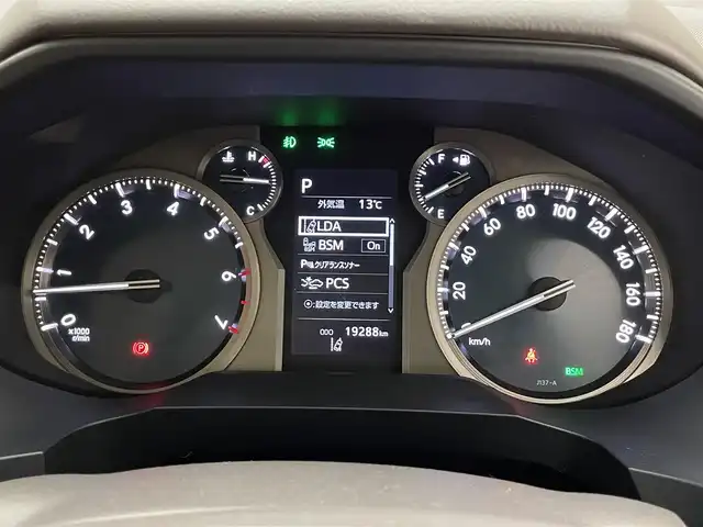 トヨタ ランドクルーザー プラド TX Lパッケージ マットブラED 愛知県 2023(令5)年 2万km ホワイトパールクリスタルシャイン 純正９型ＤＡナビ　ムーンルーフ　全方位カメラ　ベンチレーション　ＥＴＣ２．０　ドラレコ　シートヒーター　セーフティセンス　衝突軽減　追従クルコン　ＬＥＤオートライト　ＢＳＭ　ベージュ革　フォグランプ
